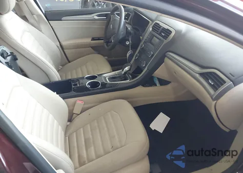 2013 Ford Fusion Se z USA, uszkodzony, nr VIN 3FA6P0HR9DR361862